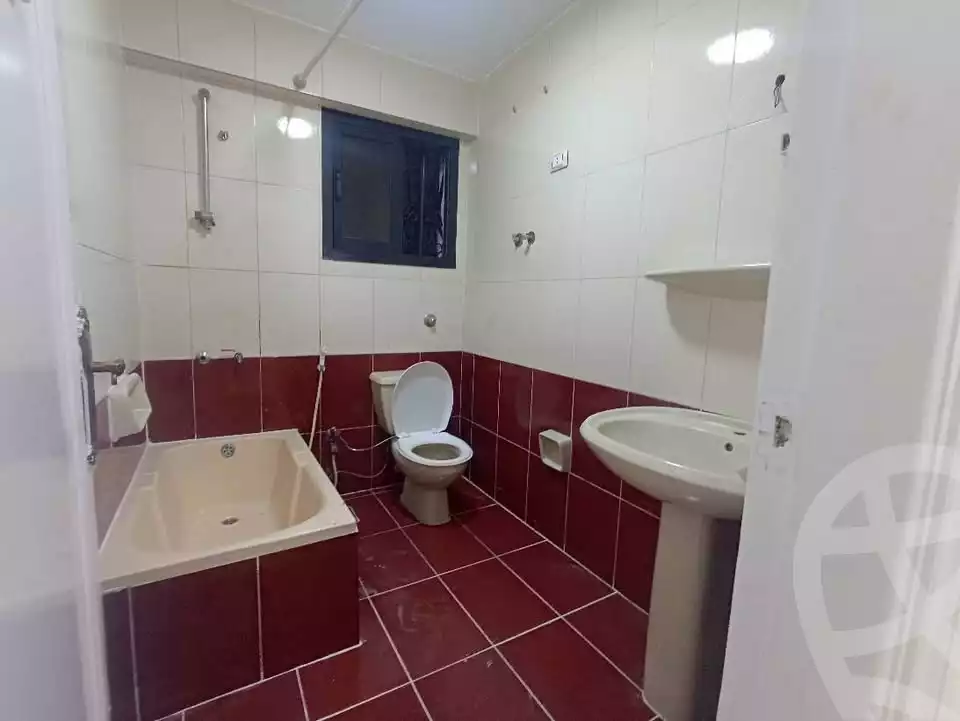 https://aqarmap.com.eg/en/listing/6049939-for-sale-alexandria-l-jmy-shataa-el-nakheel