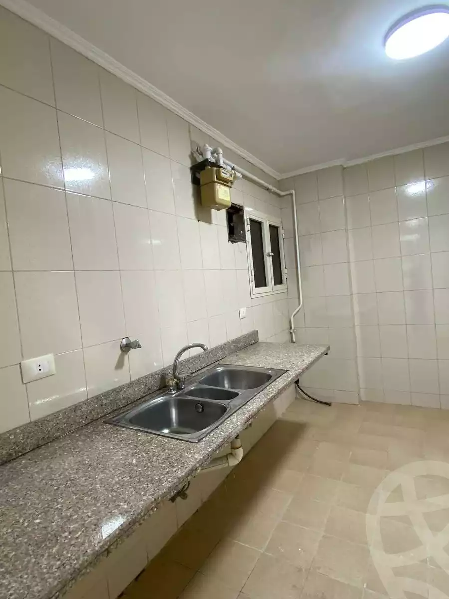 https://aqarmap.com.eg/en/listing/6050233-for-sale-cairo-helwan-mohamed-sayed-ahmed-st