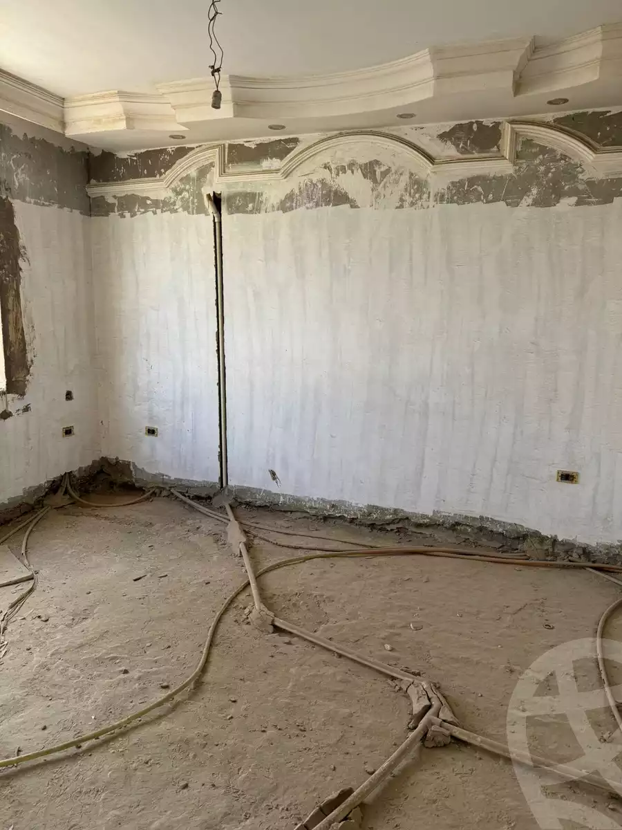 https://aqarmap.com.eg/en/listing/6050494-for-sale-cairo-mokattam-el-hadabah-el-wosta-rd-lmbhth