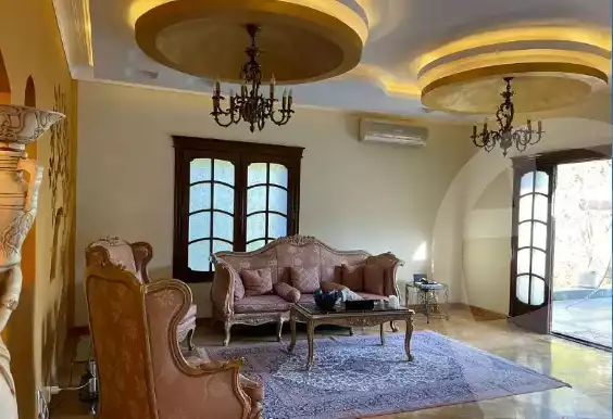 https://aqarmap.com.eg/en/listing/6051425-for-sale-cairo-el-shorouk-compounds-louloua-el-shorouk
