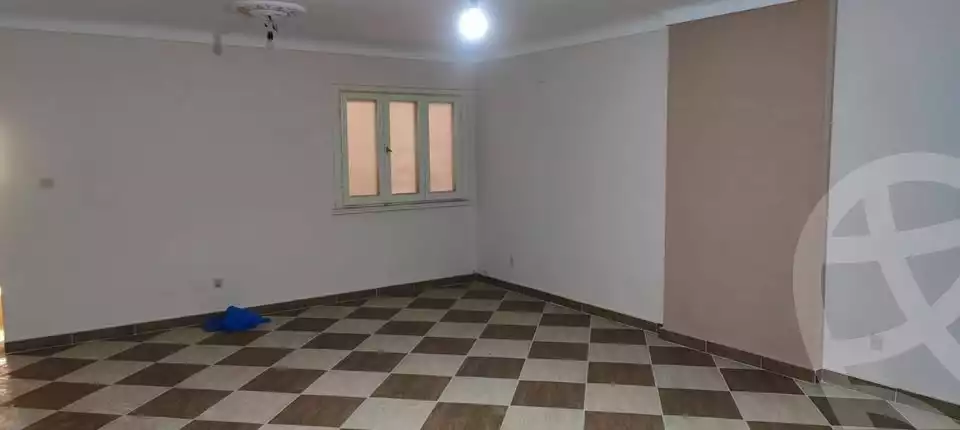 https://aqarmap.com.eg/ar/listing/6052137-for-rent-alexandria-ganaklis