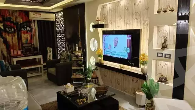 https://aqarmap.com.eg/en/listing/6052301-for-rent-alexandria-miami