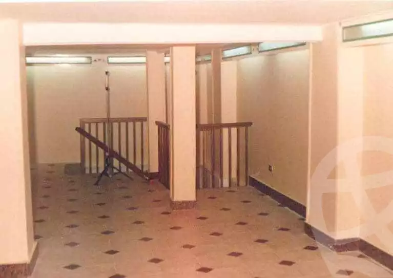 https://aqarmap.com.eg/ar/listing/6053210-for-sale-alexandria-glim-mostafa-maher-st