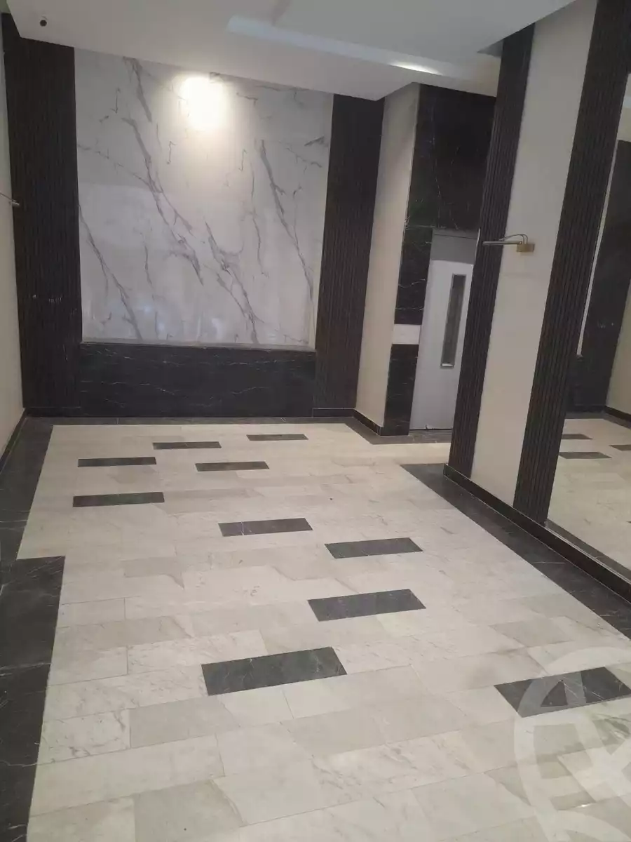 https://aqarmap.com.eg/en/listing/6053664-for-sale-cairo-mokattam-el-hadabah-el-wosta-6th-zone-salah-eldeen-alayobi-st
