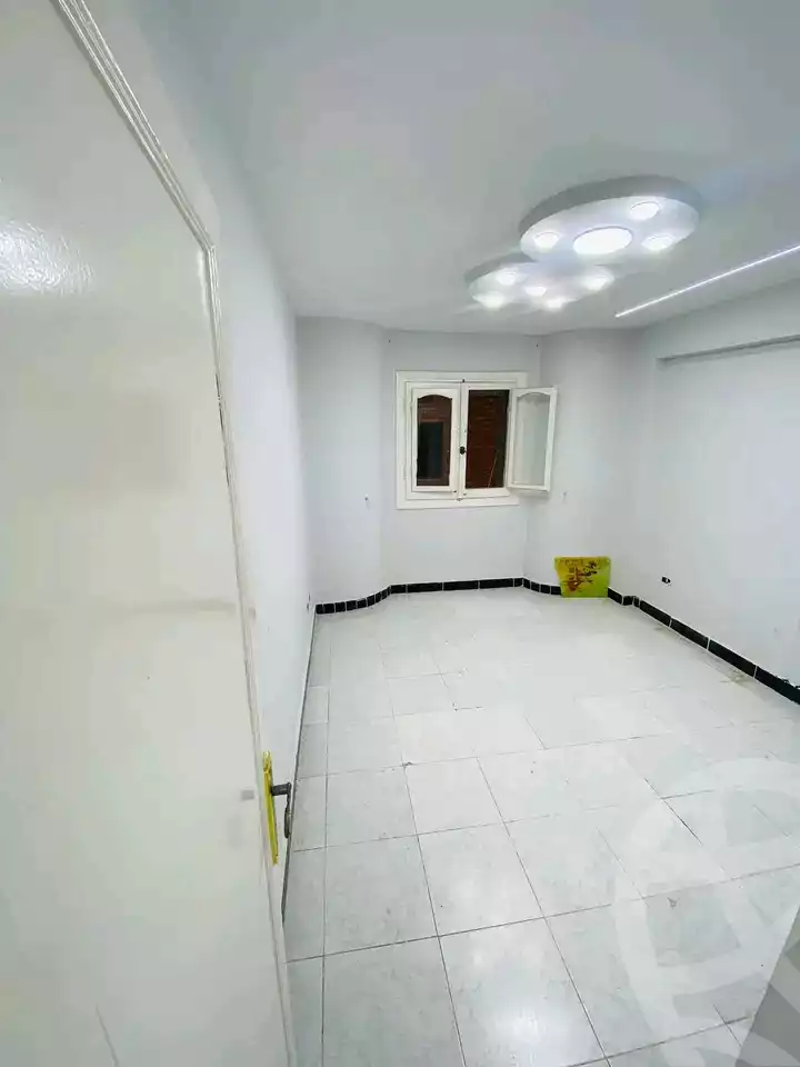 https://aqarmap.com.eg/ar/listing/6055176-for-sale-alexandria-l-jmy-lbytsh-al-nouqrashi-st