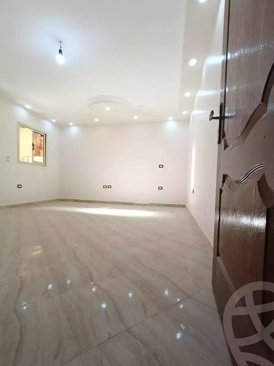 https://aqarmap.com.eg/en/listing/6055738-for-sale-cairo-helwan-helwan-el-sharkeya-ryad-pasha-st