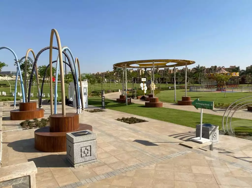 https://aqarmap.com.eg/en/listing/6056129-for-sale-cairo-el-sheikh-zayed-city-compounds-zyd-wr-llttwyr-z-tower