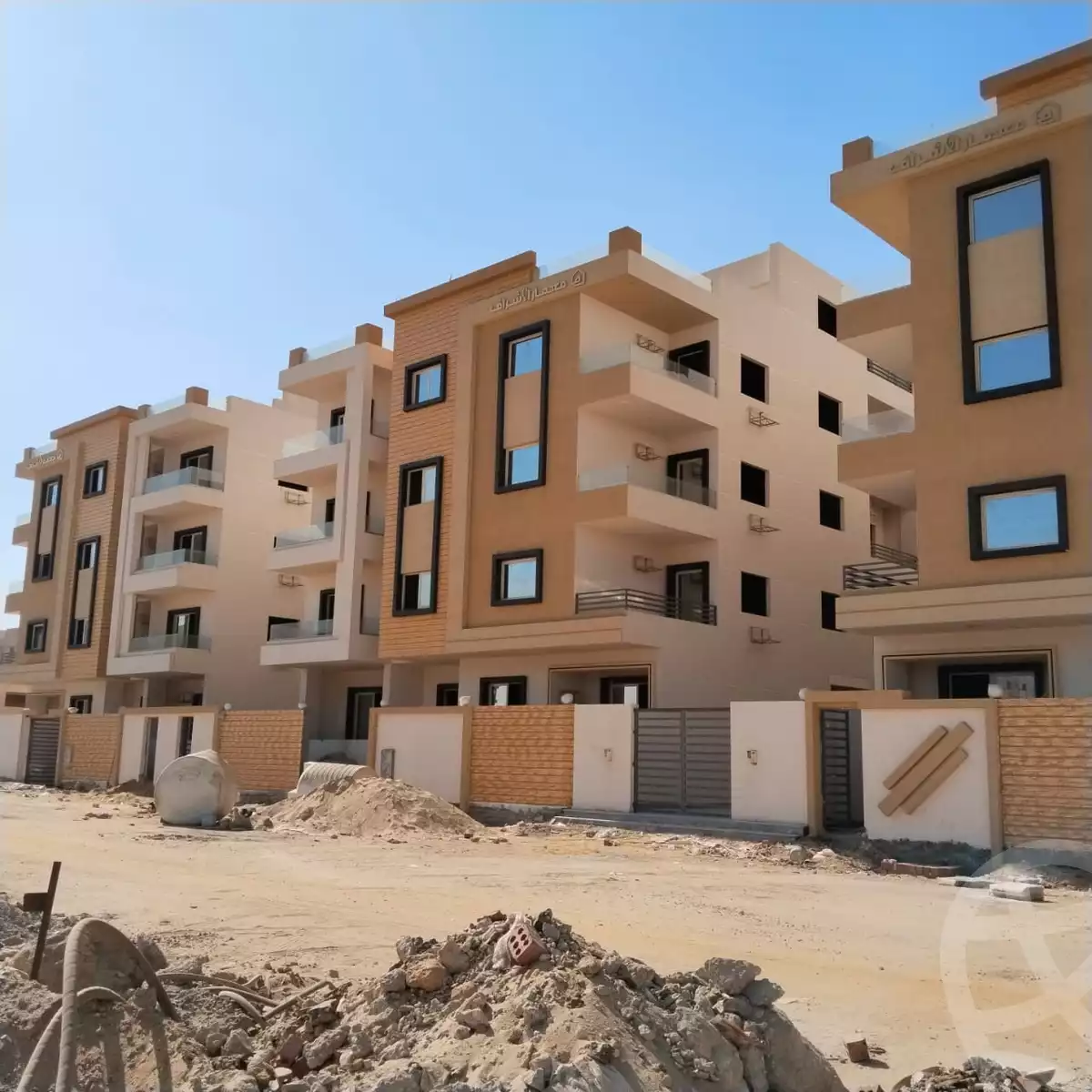 https://aqarmap.com.eg/en/listing/6056170-for-sale-cairo-new-cairo-bait-el-watan-first-neighborhood