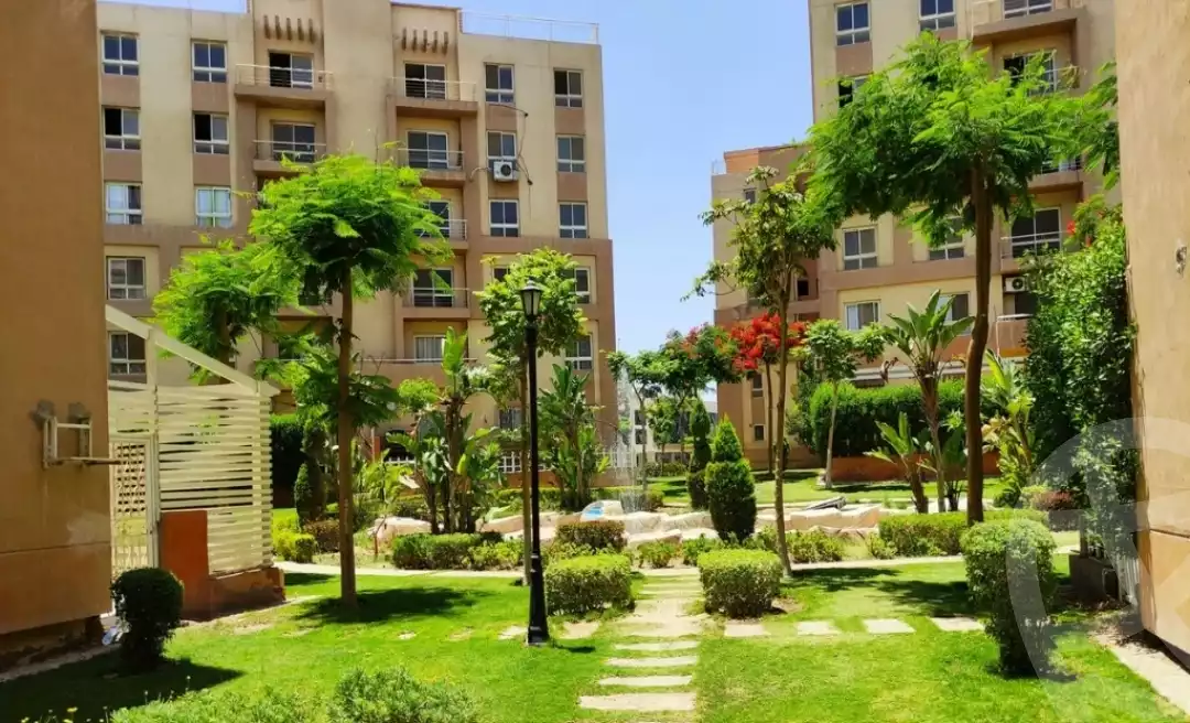 https://aqarmap.com.eg/en/listing/6056462-for-sale-cairo-6th-of-october-hadaeq-october-kmbwnd-fy-hdyq-ktwbr-degla-gardens