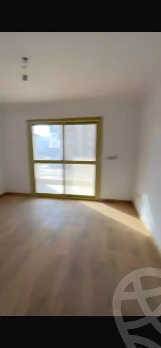 https://aqarmap.com.eg/en/listing/6056411-for-sale-cairo-el-sheikh-zayed-city-lshykh-zyd-ljdyd-west-view-residence-hdp