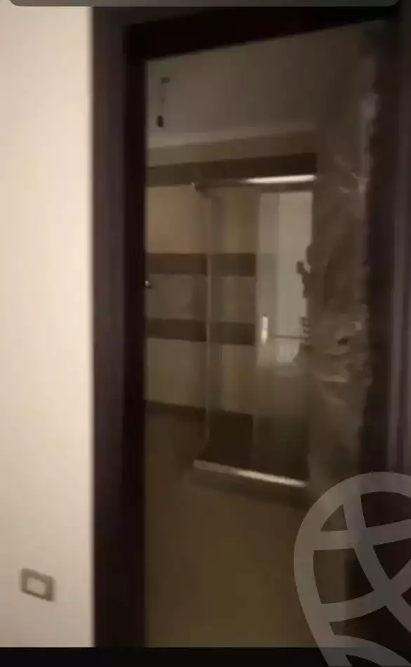 https://aqarmap.com.eg/en/listing/6056411-for-sale-cairo-el-sheikh-zayed-city-lshykh-zyd-ljdyd-west-view-residence-hdp