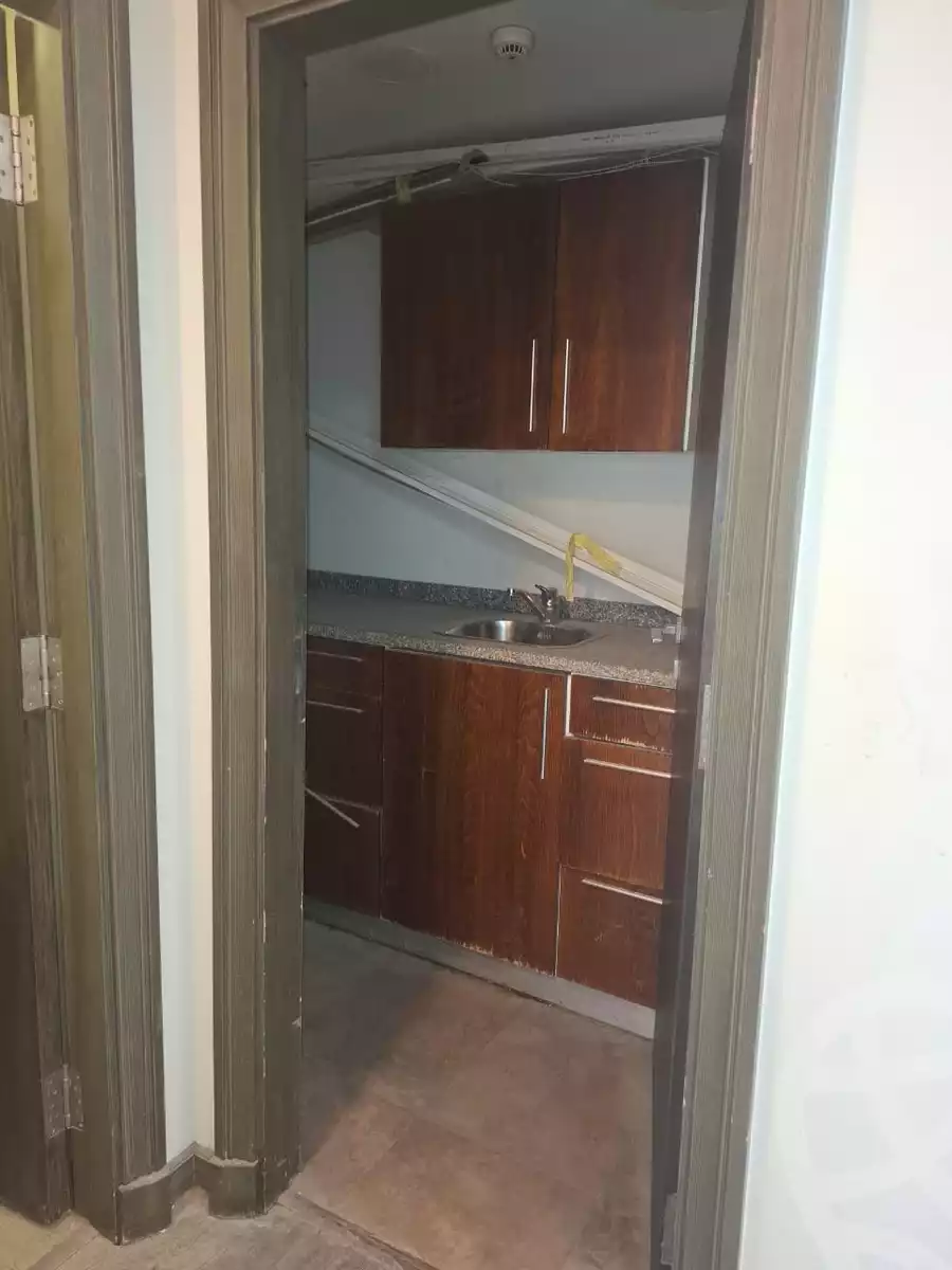 https://aqarmap.com.eg/ar/listing/6057221-for-rent-cairo-new-cairo-90th-street-northern-90th-street