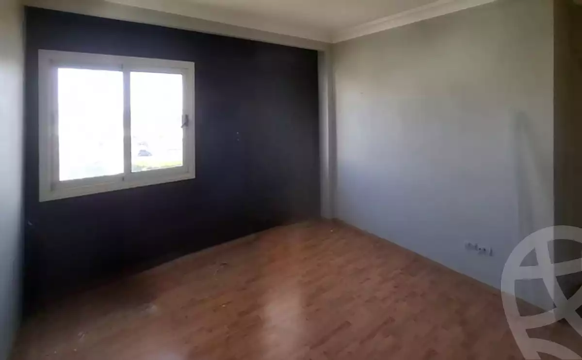 https://aqarmap.com.eg/ar/listing/6059635-for-sale-cairo-el-sheikh-zayed-city-compounds-zayed-2000