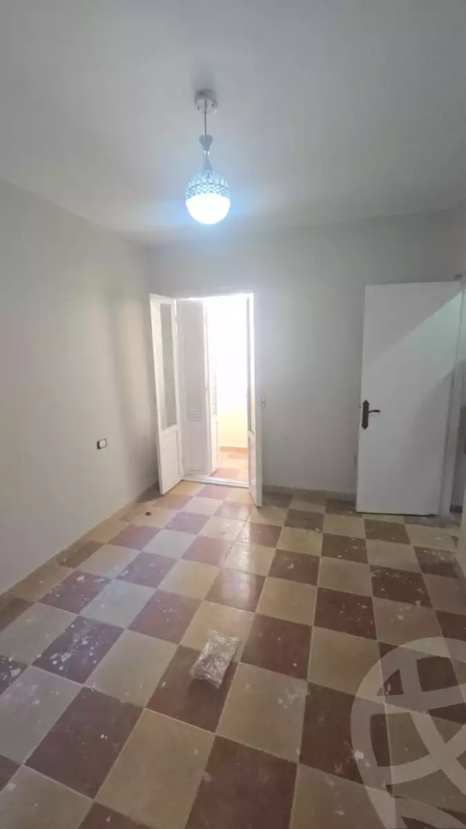 https://aqarmap.com.eg/ar/listing/6059874-for-sale-alexandria-l-jmy-lbytsh-al-andalous-wa-al-hgaz-st