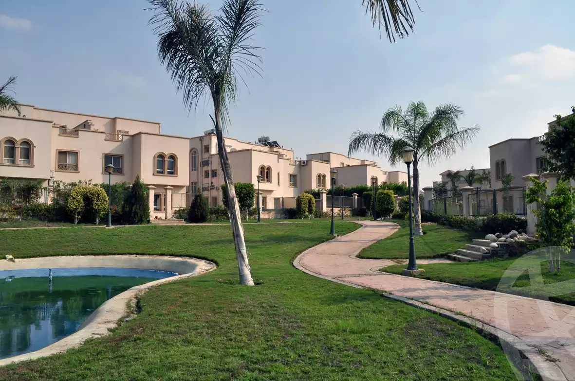https://aqarmap.com.eg/en/listing/6060300-for-sale-cairo-el-sheikh-zayed-city-compounds-greens