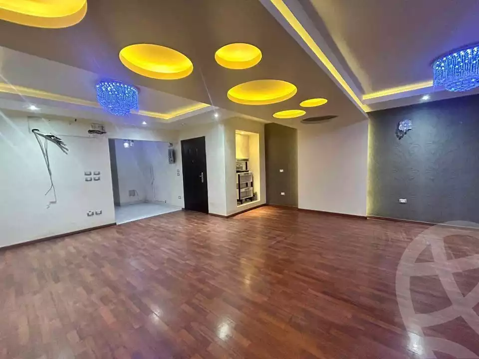 https://aqarmap.com.eg/en/listing/6060445-for-sale-cairo-hadayek-el-ahram-mntq-z