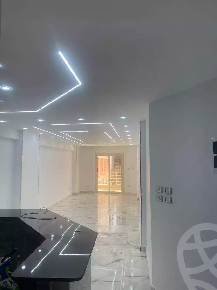https://aqarmap.com.eg/ar/listing/6060730-for-sale-alexandria-l-jmy-lbytsh-street-8