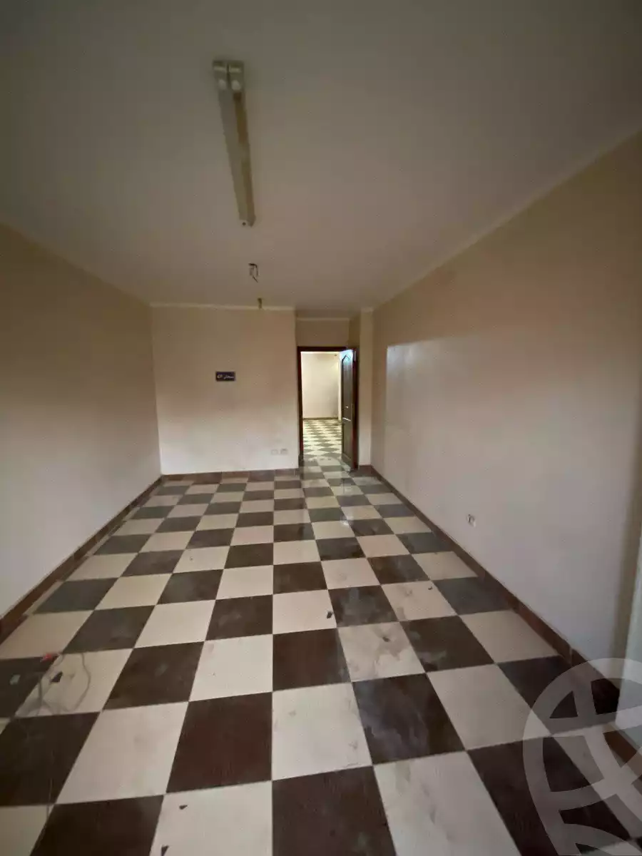 https://aqarmap.com.eg/ar/listing/6060805-for-rent-cairo-helwan-helwan-el-sharkeya-latif-basha-st
