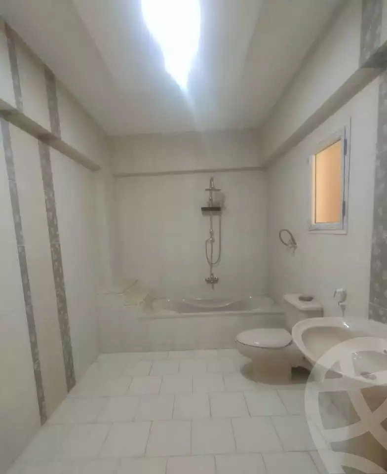 https://aqarmap.com.eg/ar/listing/6061361-for-sale-alexandria-lsywf-el-falki