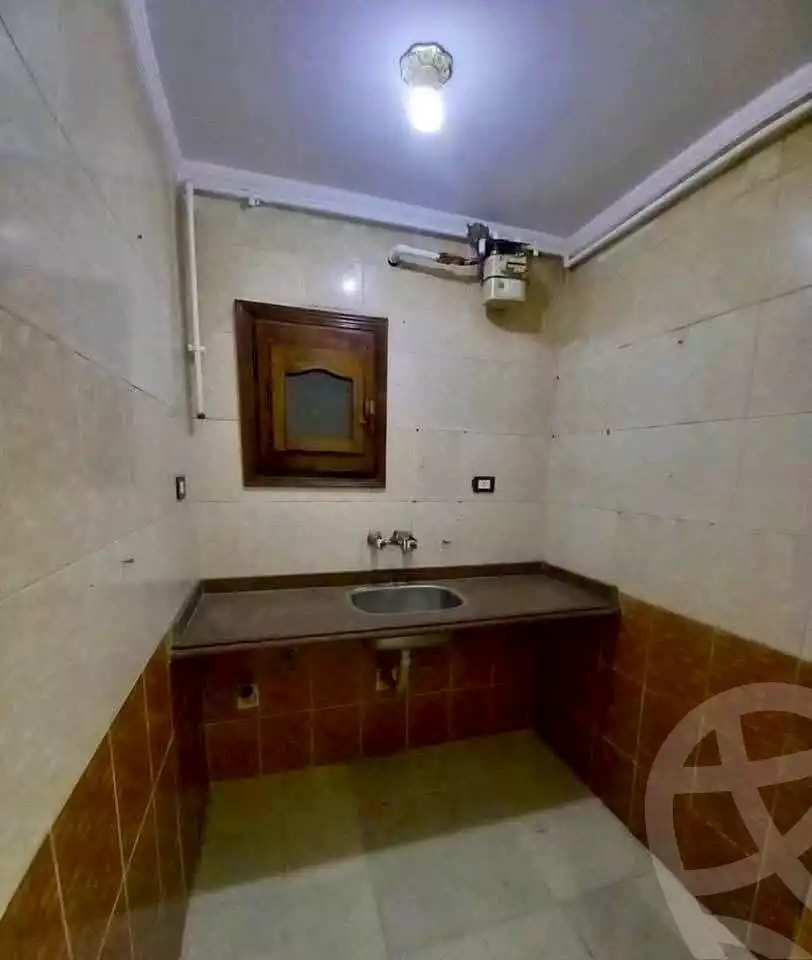 https://aqarmap.com.eg/ar/listing/6061494-for-sale-alexandria-l-jmy-lbytsh-al-samalehy-2-st