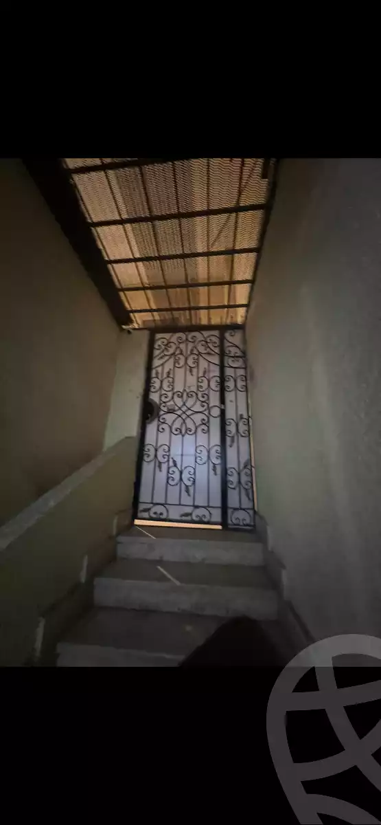 https://aqarmap.com.eg/en/listing/6044504-for-rent-cairo-6th-of-october-el-ahyaa-neighborhood-1st