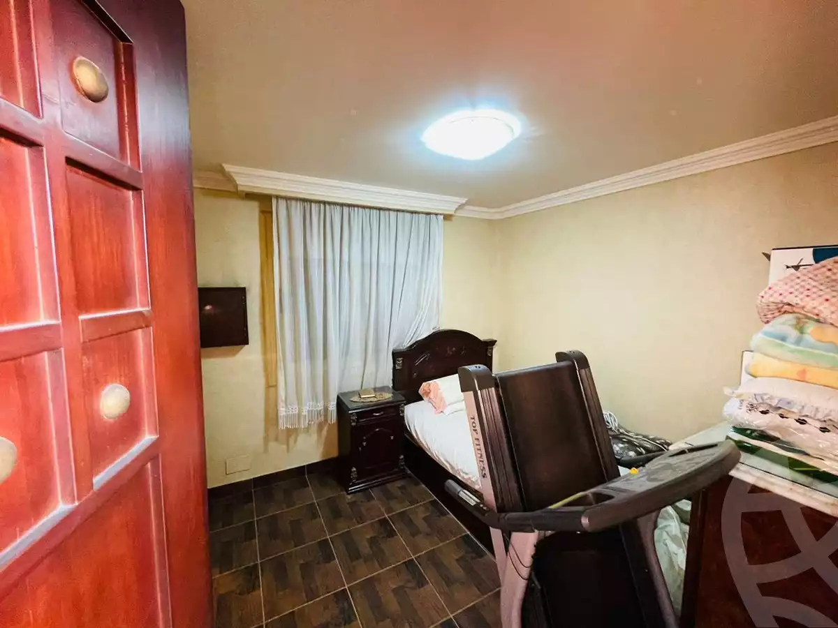 https://aqarmap.com.eg/en/listing/6062039-for-sale-cairo-el-sheikh-zayed-city-compounds