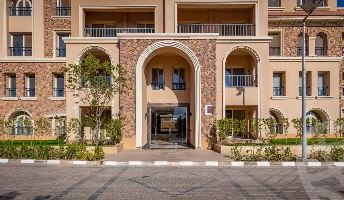 https://aqarmap.com.eg/en/listing/6062370-for-sale-cairo-new-cairo-compounds-ninety-avenue