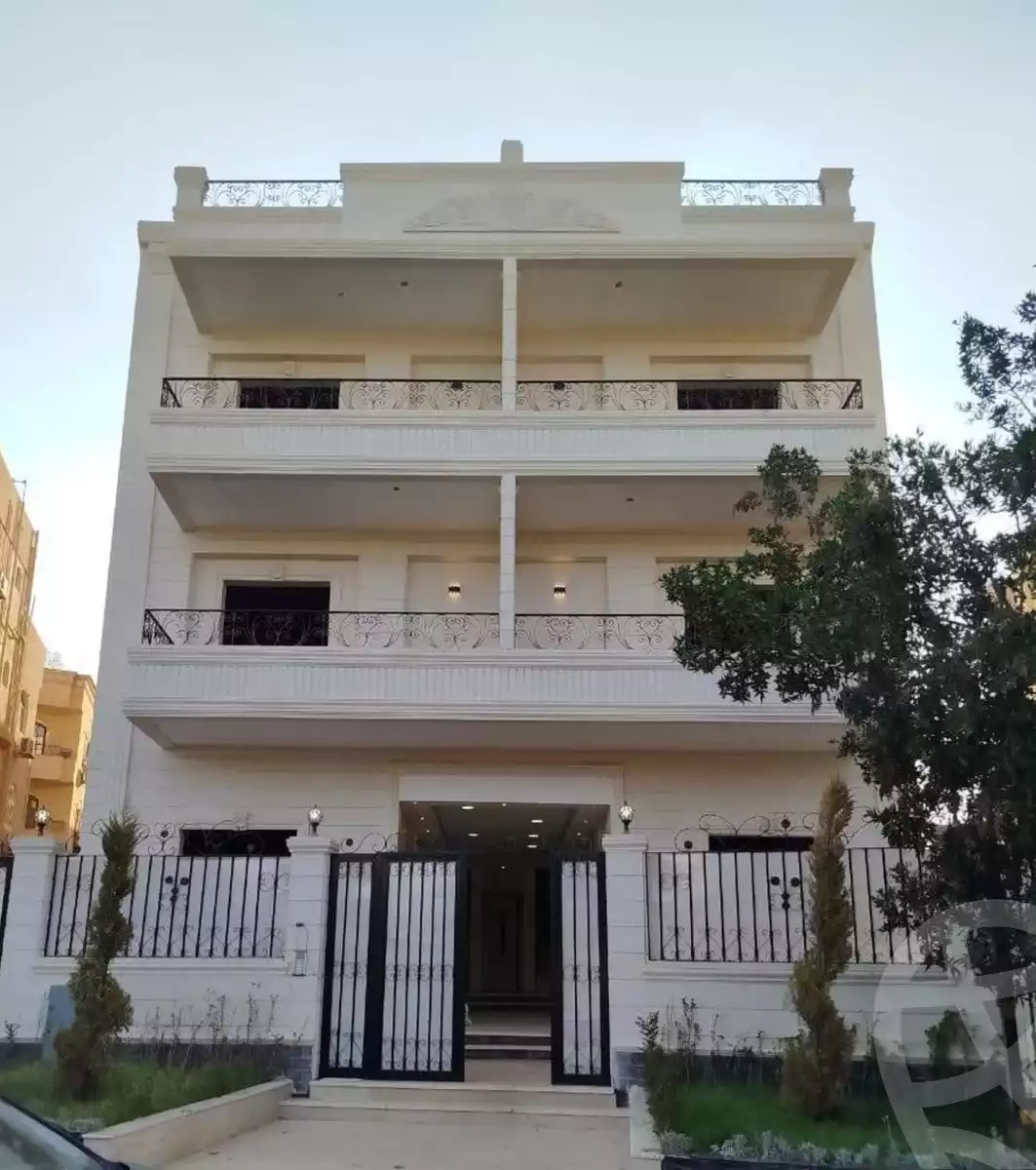 https://aqarmap.com.eg/ar/listing/6063198-for-sale-cairo-new-cairo-el-yassamin-el-yasmeen-1