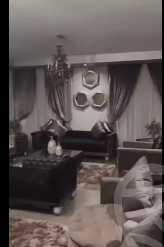 https://aqarmap.com.eg/en/listing/6063592-for-sale-cairo-mokattam-lhdb-l-ly-hy-lqswr