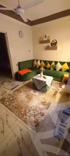 https://aqarmap.com.eg/en/listing/6064416-for-sale-asyut-asyut-city-bareed-el-hamraa-st