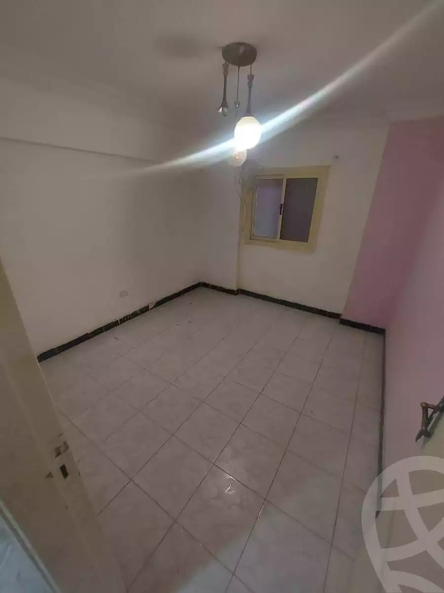 https://aqarmap.com.eg/en/listing/6064512-for-rent-cairo-helwan-helwan-el-sharkeya-heidar-st