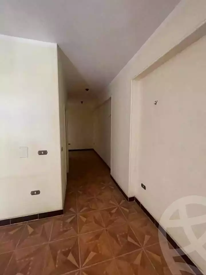 https://aqarmap.com.eg/en/listing/6064536-for-rent-cairo-mokattam-compounds-kmbwnd-jwldn-jyts