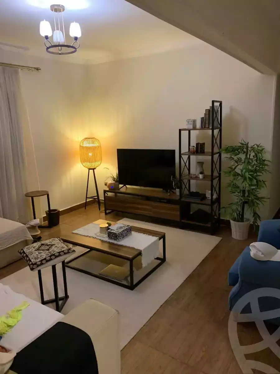 https://aqarmap.com.eg/en/listing/6065812-for-sale-cairo-mokattam-el-hadabah-el-wosta-rd-lmbhth