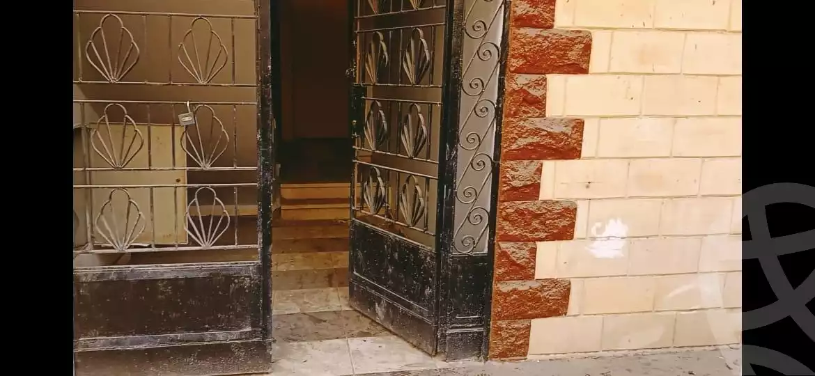 https://aqarmap.com.eg/en/listing/6066242-for-sale-sharqia-10th-of-ramadan-al-hay-al-khames-wa-eshroon