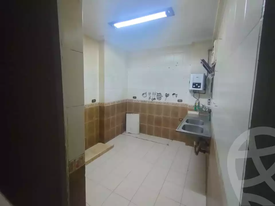 https://aqarmap.com.eg/en/listing/6066981-for-sale-cairo-el-haram-shareaa-khatem-el-morsalen