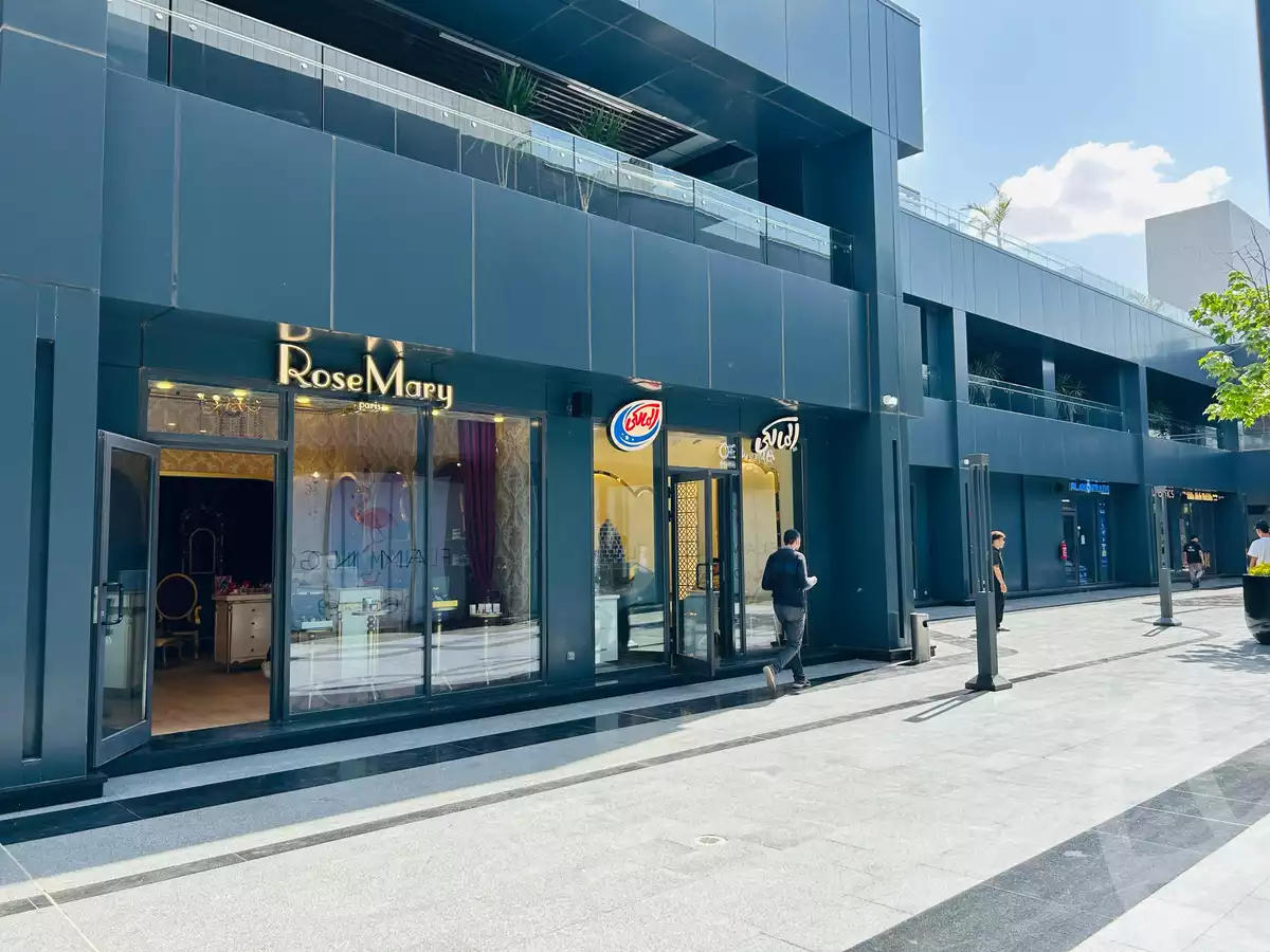 https://aqarmap.com.eg/en/listing/6067405-for-sale-cairo-new-cairo-madinaty-etast-hub-mall-tmg