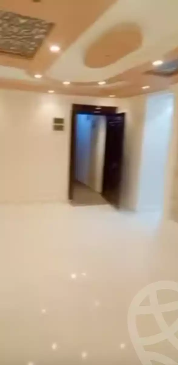 https://aqarmap.com.eg/en/listing/6067484-for-sale-alexandria-alhadara-new-el-hadra