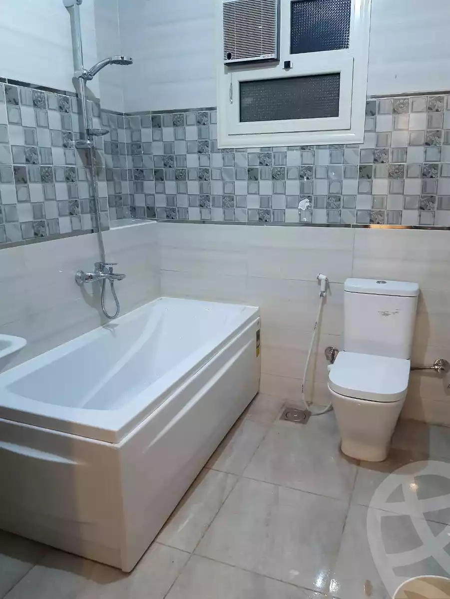 https://aqarmap.com.eg/en/listing/6067541-for-sale-cairo-15th-of-may-mjwr-24