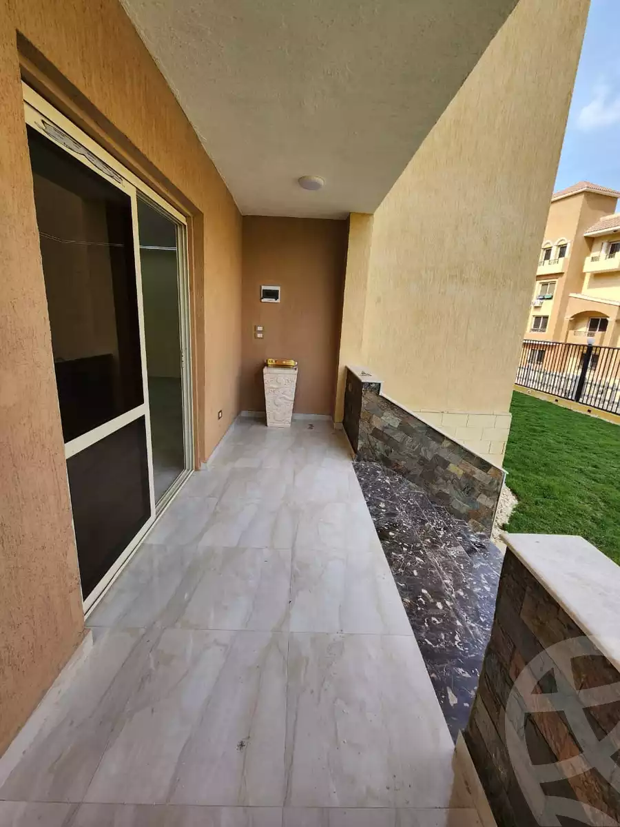 https://aqarmap.com.eg/en/listing/6068915-for-sale-cairo-el-sheikh-zayed-city-compounds-el-khamayel