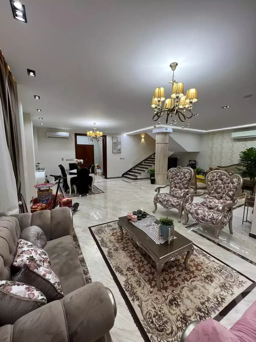 https://aqarmap.com.eg/ar/listing/6069080-for-sale-cairo-el-sheikh-zayed-city-compounds-el-khamayel