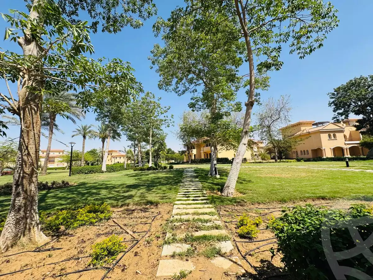 https://aqarmap.com.eg/en/listing/6069344-for-sale-cairo-new-cairo-madinaty-lmntq-lthnyh-fylt-madinaty-road