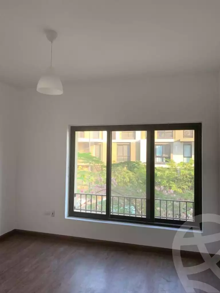 https://aqarmap.com.eg/ar/listing/6069400-for-rent-cairo-el-sheikh-zayed-city-compounds-kmbwnd-wyst-twn-swdyk