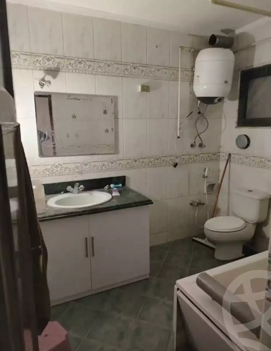 https://aqarmap.com.eg/en/listing/6069468-for-sale-cairo-mokattam-lhdb-l-ly