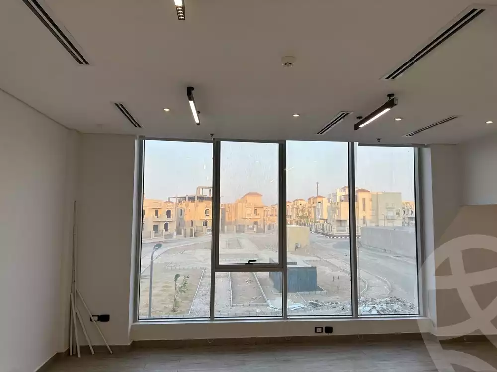 https://aqarmap.com.eg/en/listing/6069805-for-rent-cairo-new-cairo-compounds-jwr-kwmyrshyl-kwmblks-makeplace