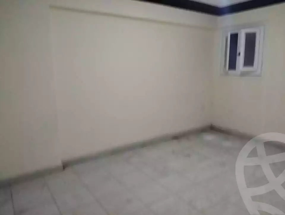 https://aqarmap.com.eg/en/listing/6070069-for-rent-alexandria-l-jmy-el-kilo-21