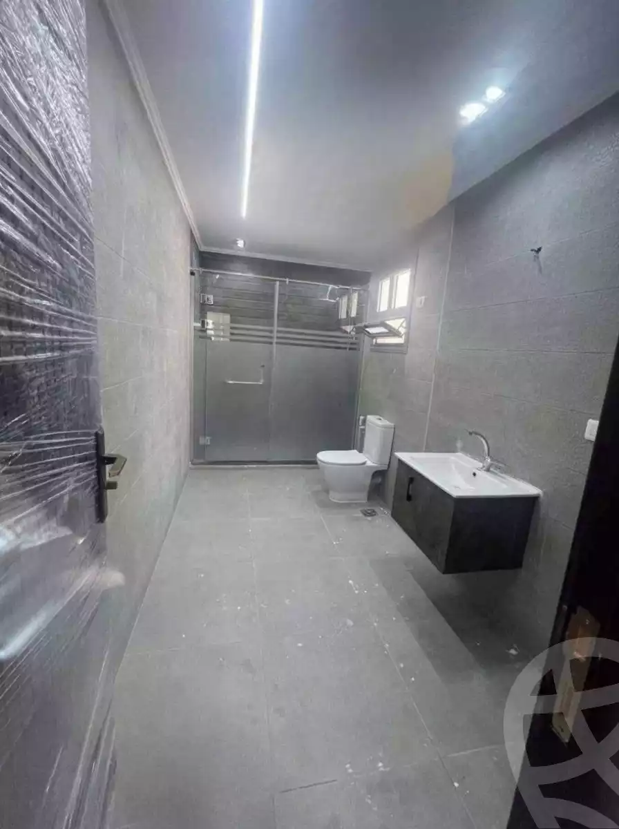 https://aqarmap.com.eg/en/listing/6070271-for-sale-cairo-helwan-helwan-el-sharkeya-abd-el-rahman-pasha-st
