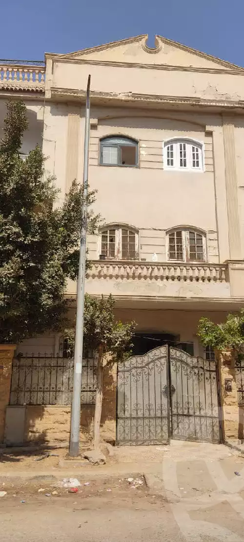 https://aqarmap.com.eg/ar/listing/6070320-for-sale-cairo-new-cairo-el-ahyaa-fourth-neighborhood-street-5