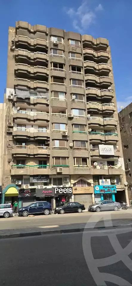 https://aqarmap.com.eg/ar/listing/6070491-for-sale-cairo-mokattam-lhdb-l-ly-shareaa-9
