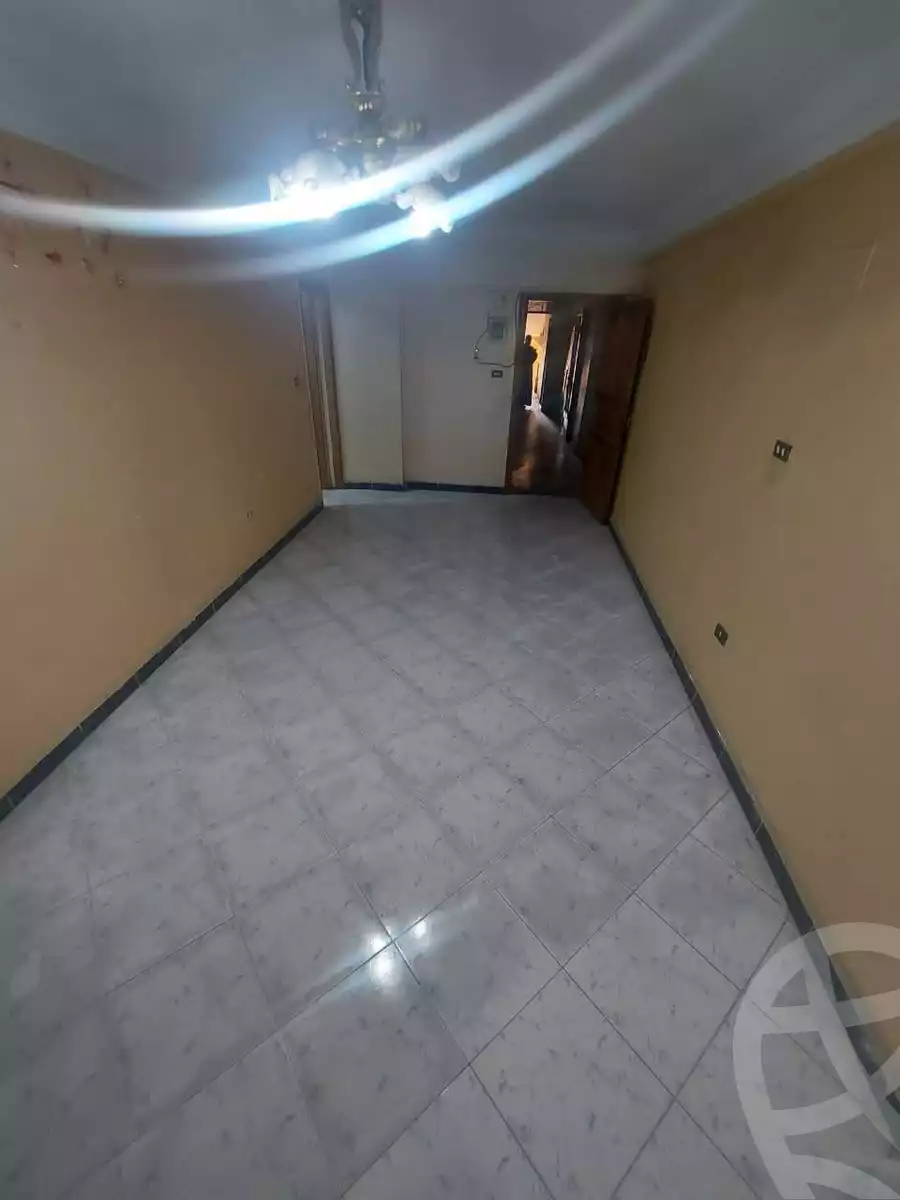 https://aqarmap.com.eg/en/listing/6071224-for-rent-cairo-helwan-helwan-el-sharkeya-heidar-st