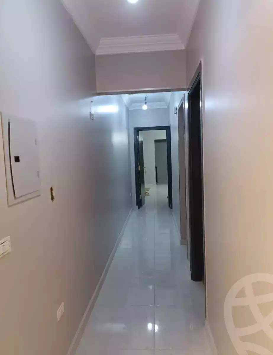 https://aqarmap.com.eg/en/listing/6071247-for-rent-cairo-mokattam-compounds-kmbwnd-rwyl-jrdnz